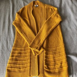 Old Navy crochet cardigan